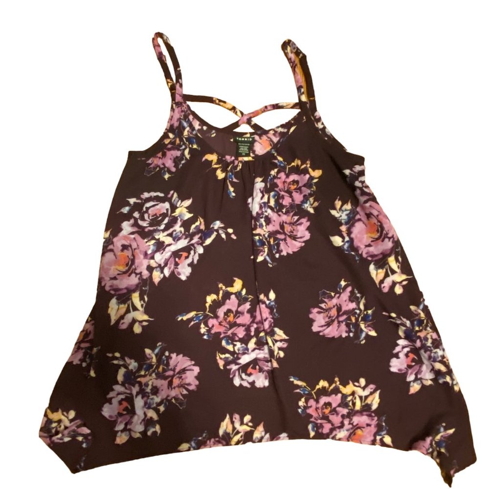 TORRID GEORGETTE SHARKBITE HEM SWING CAMI Size 00